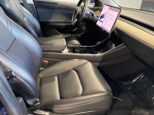 2018 Tesla Model 3 Mid Range