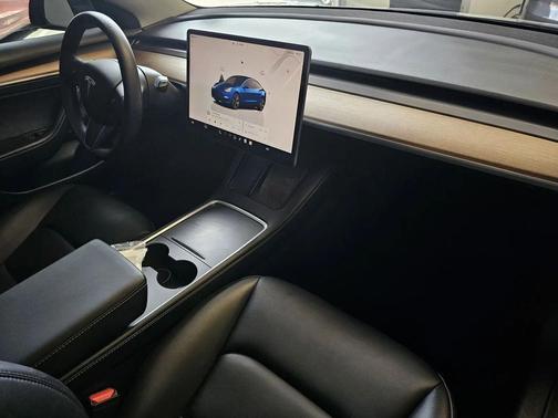 Blue Ray Metallic 2022 Tesla Model 3 Standard Range