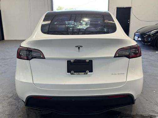 2020 Tesla Model Y Long Range Dual Motor All-Wheel Drive