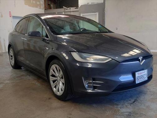 2018 Tesla Model X 75D