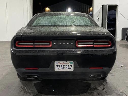 2017 Dodge Challenger SXT