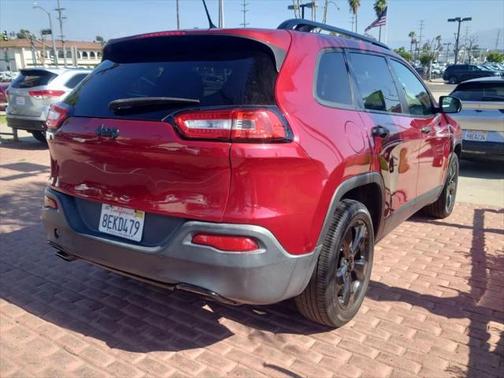 2017 Jeep Cherokee Altitude