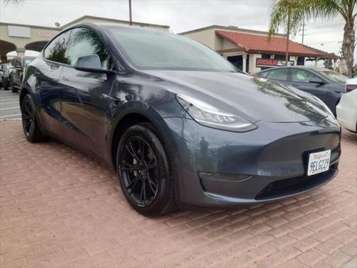 2020 Tesla Model Y Long Range