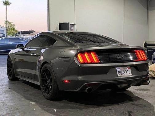 2017 Ford Mustang GT