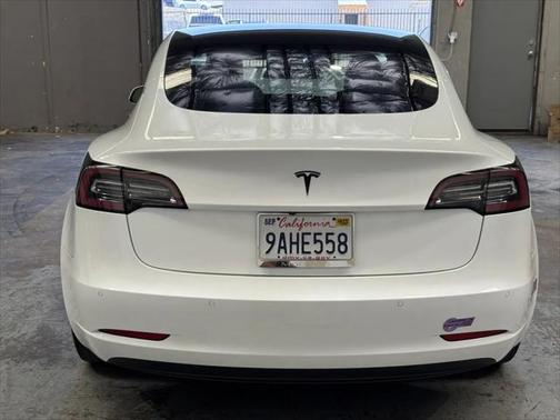 2019 Tesla Model 3 Standard Range