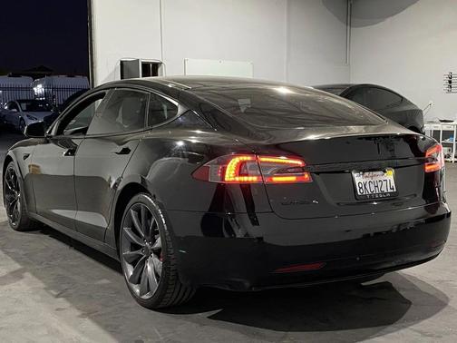2018 Tesla Model S P100D