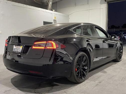 2018 Tesla Model S P100D