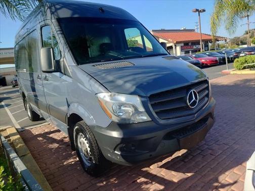 2018 Mercedes-Benz Sprinter 2500 Standard Roof