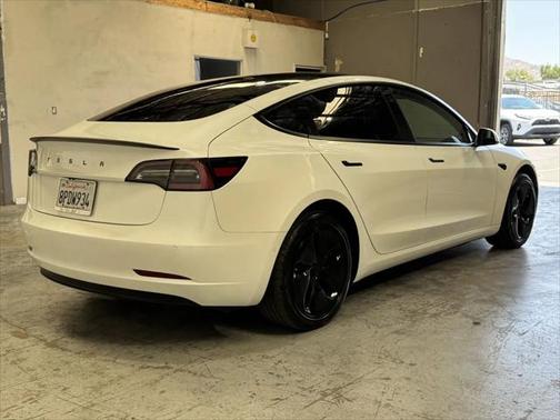 2020 Tesla Model 3 Standard Range