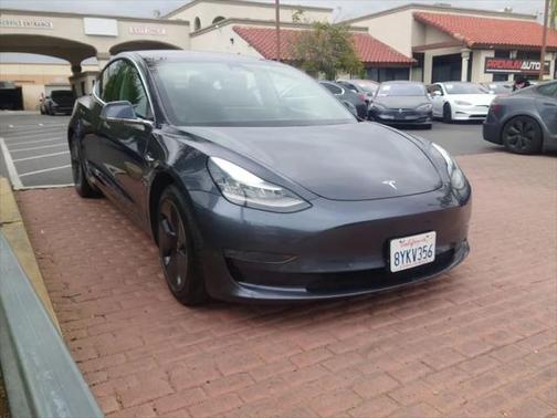 2019 Tesla Model 3 Standard Range