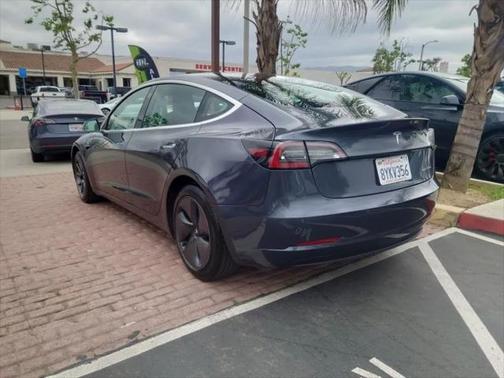 2019 Tesla Model 3 Standard Range