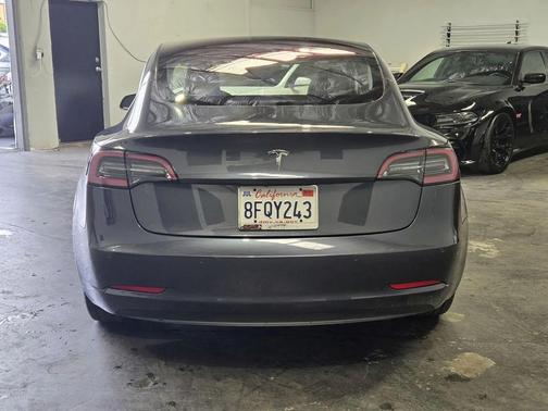 Gray 2018 Tesla Model 3 Long Range