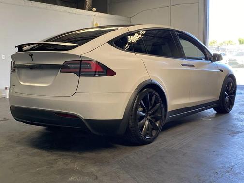 2017 Tesla Model X 90D