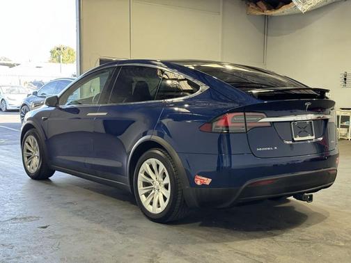 2018 Tesla Model X 75D