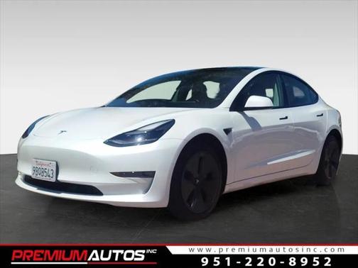 2022 Tesla Model 3 Long Range