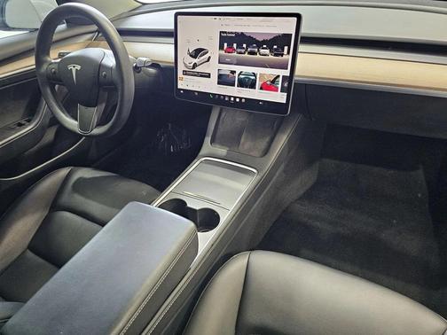 2023 Tesla Model 3 Standard Range