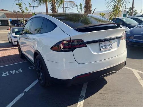 2023 Tesla Model X Standard Range
