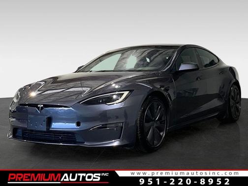 2022 Tesla Model S Base