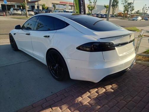 2022 Tesla Model S Plaid