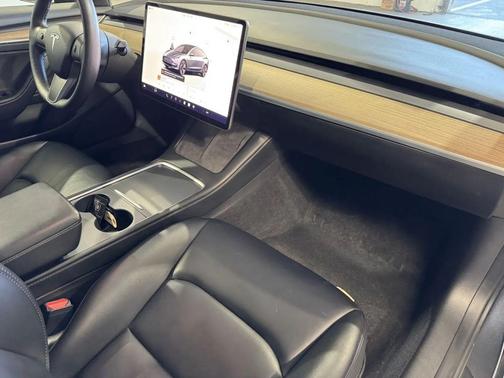 2023 Tesla Model 3 Standard Range