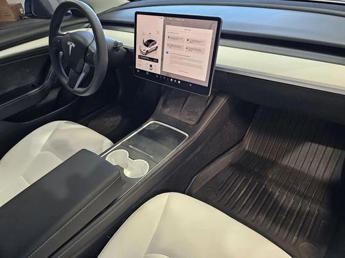 white 2023 Tesla Model 3 Standard Range