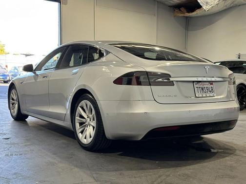 2016 Tesla Model S 75