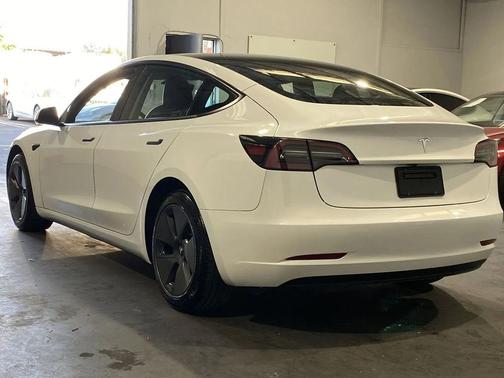 2023 Tesla Model 3 Standard Range