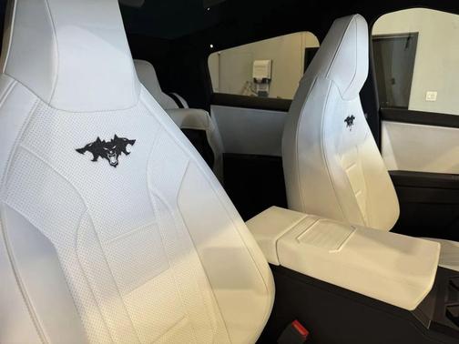 2024 Tesla Cybertruck All-Wheel Drive