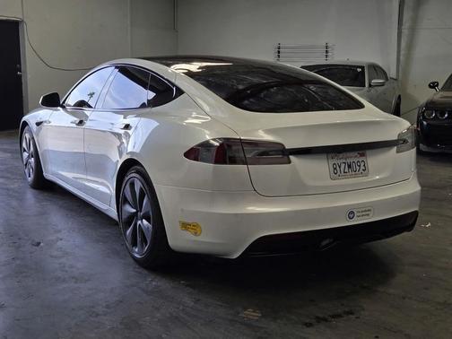 Pearl White Multi-Coat 2021 Tesla Model S Long Range