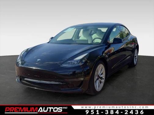 2022 Tesla Model 3 Standard Range