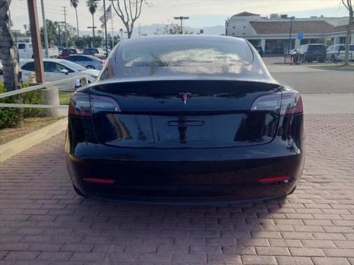 2022 Tesla Model 3 Standard Range