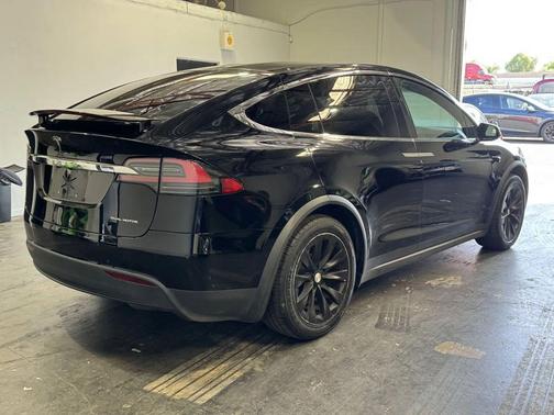 2021 Tesla Model X Long Range Plus Dual Motor All-Wheel Drive