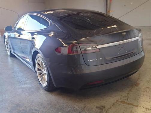 2017 Tesla Model S 75D