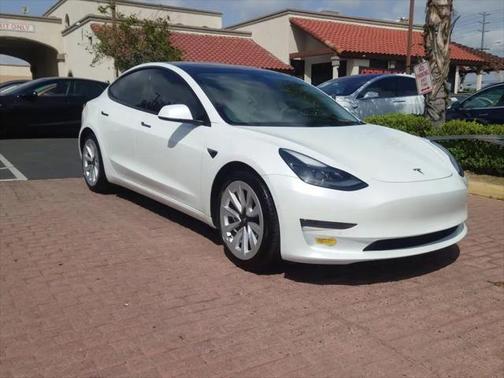 2021 Tesla Model 3 Standard Range Plus