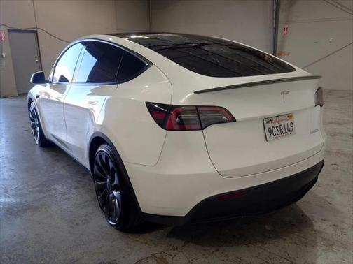 2022 Tesla Model Y Performance
