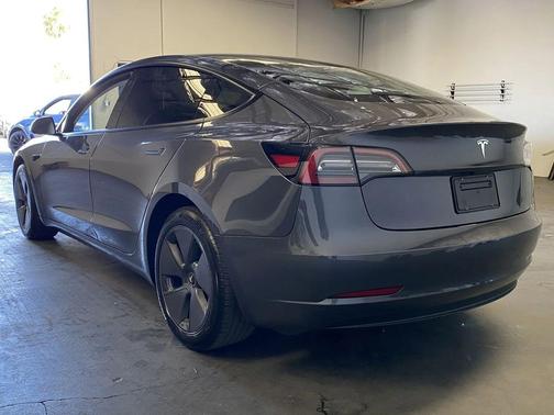 2023 Tesla Model 3 Standard Range