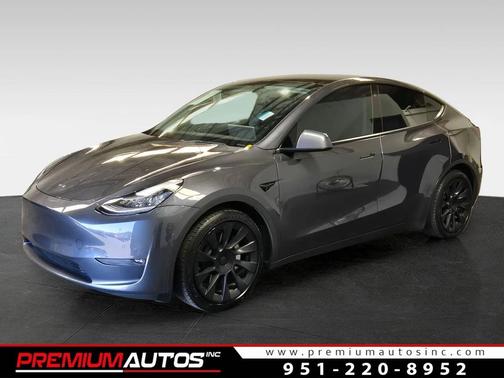 Midnight Silver Metallic 2022 Tesla Model Y Long Range Dual Motor All-Wheel Drive