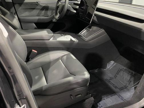 2026 Tesla Model Y Long Range