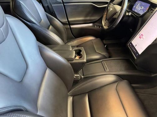 2018 Tesla Model S 75D