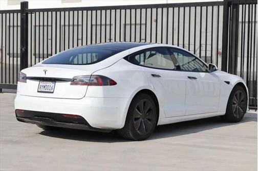 2021 Tesla Model S Long Range