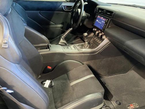 2023 Toyota GR86 Premium