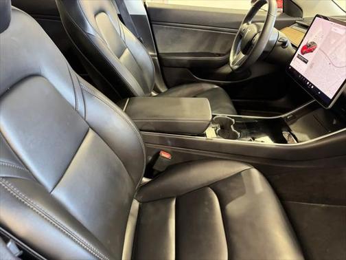 2019 Tesla Model 3 Standard Range