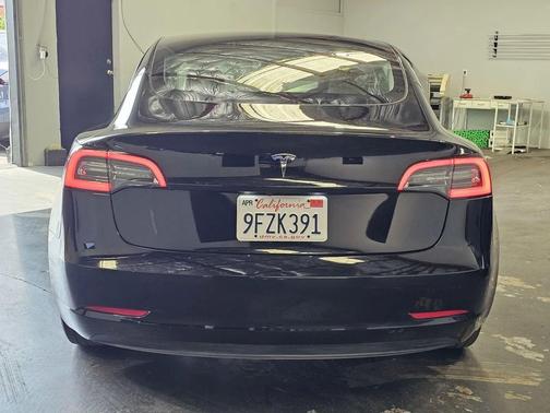 2023 Tesla Model 3 Standard Range