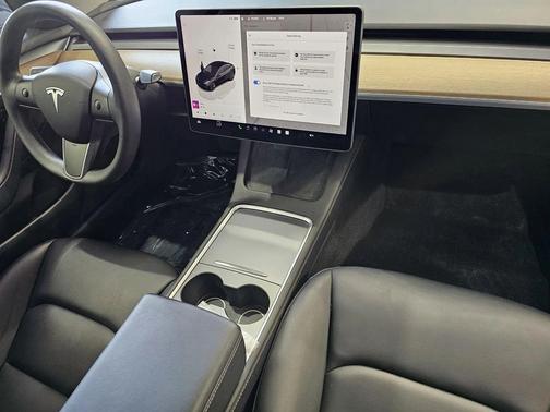 2023 Tesla Model 3 Standard Range