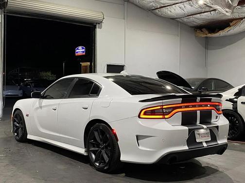 2019 Dodge Charger R/T Scat Pack