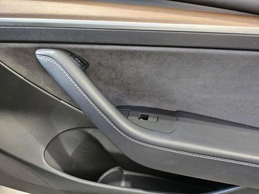 white 2023 Tesla Model 3 Standard Range