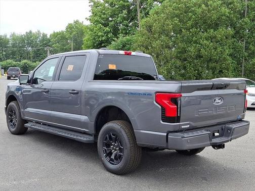 2025 Ford F-150 Lightning XLT