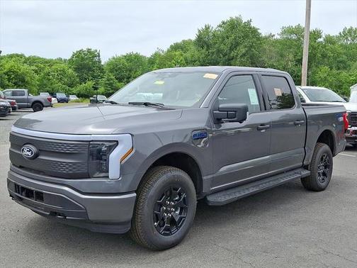 2025 Ford F-150 Lightning XLT