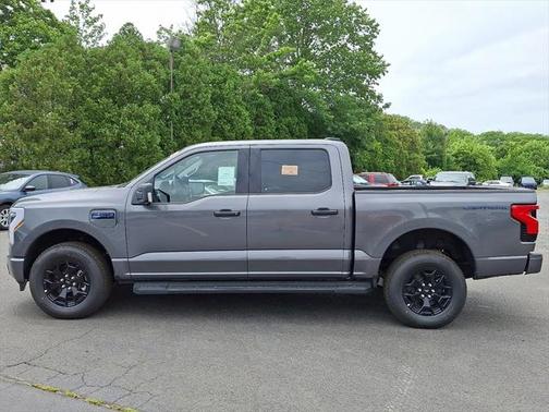 2025 Ford F-150 Lightning XLT