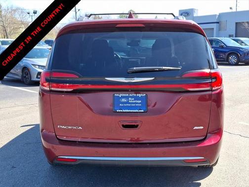 2022 Chrysler Pacifica Touring L